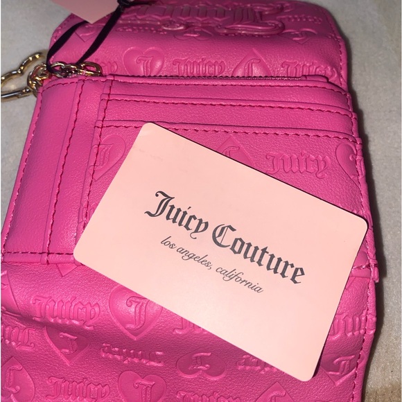 Juicy Couture “Monogram” Heart D-ring Wallet 👜 - Picture 6 of 7